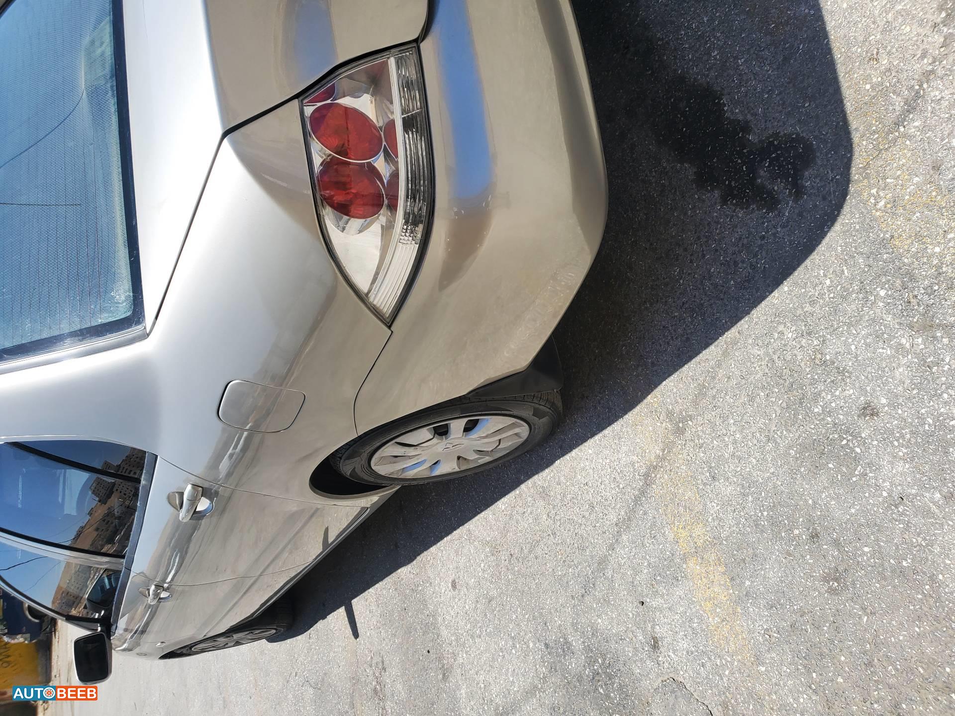 ميتسوبيشي لانسر 2011