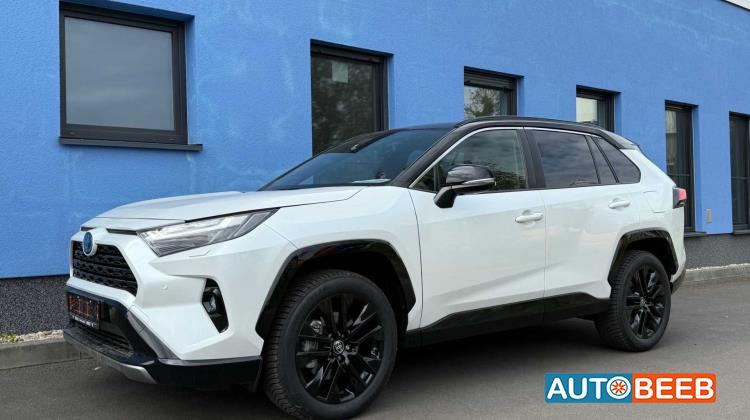 تويوتا راف فور 2023