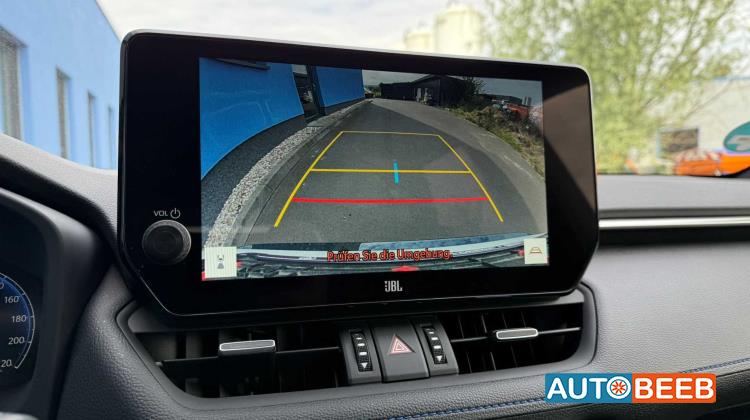 تويوتا راف فور 2023