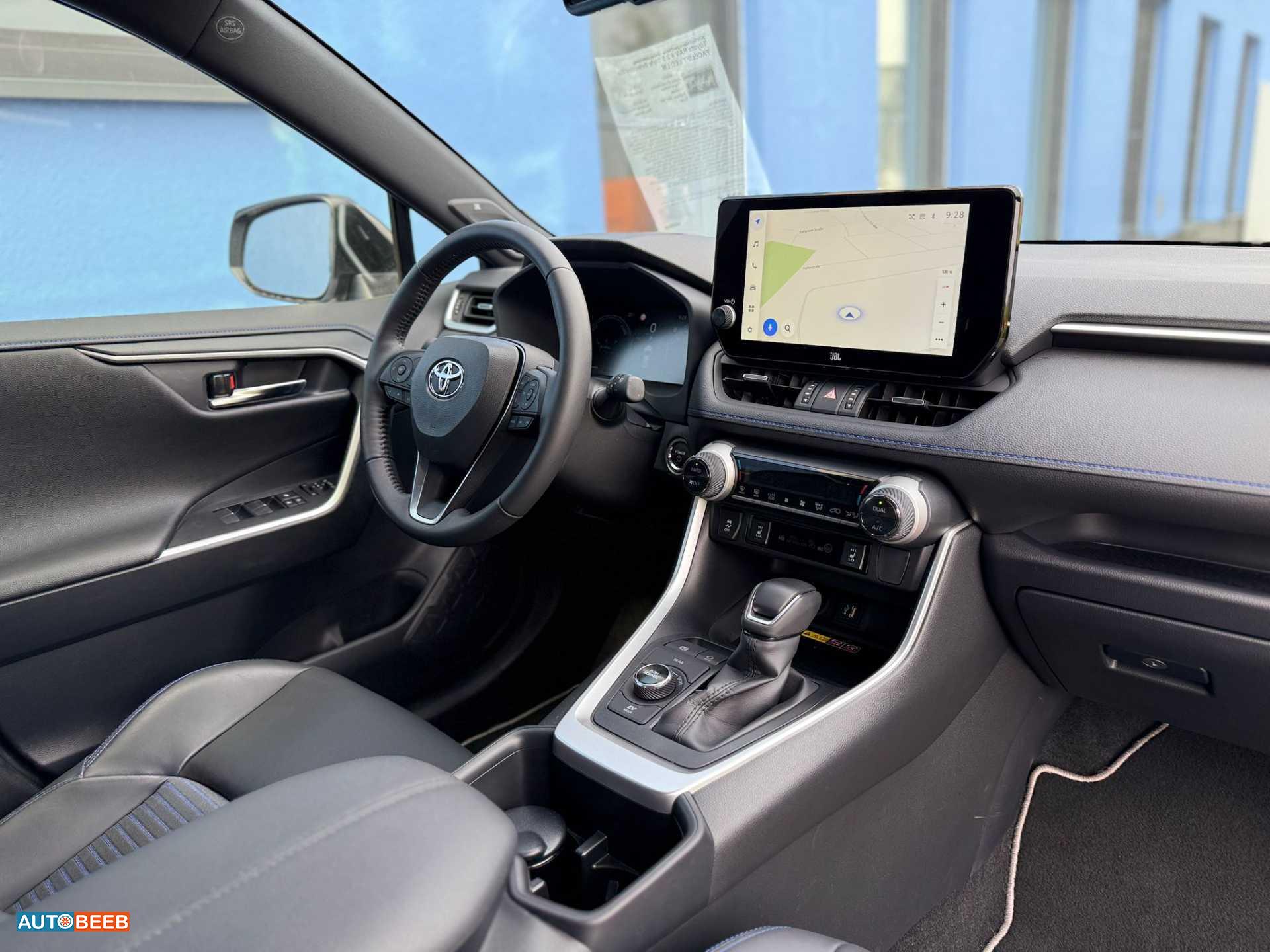 تويوتا راف فور 2023