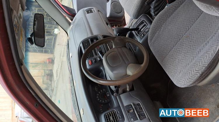 Suzuki Grand Vitara 2004