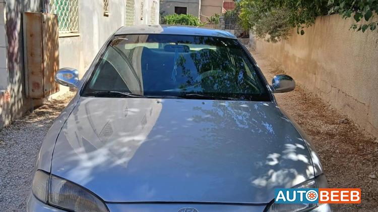 هيونداي افانتي 1995