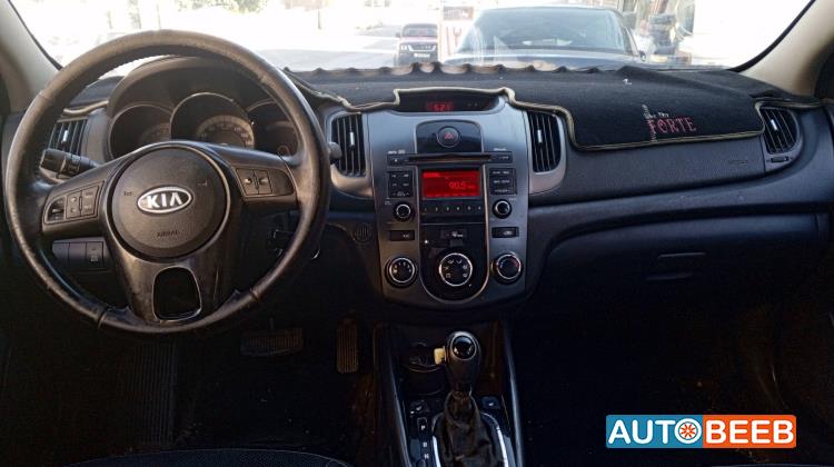 كيا فورتي 2013