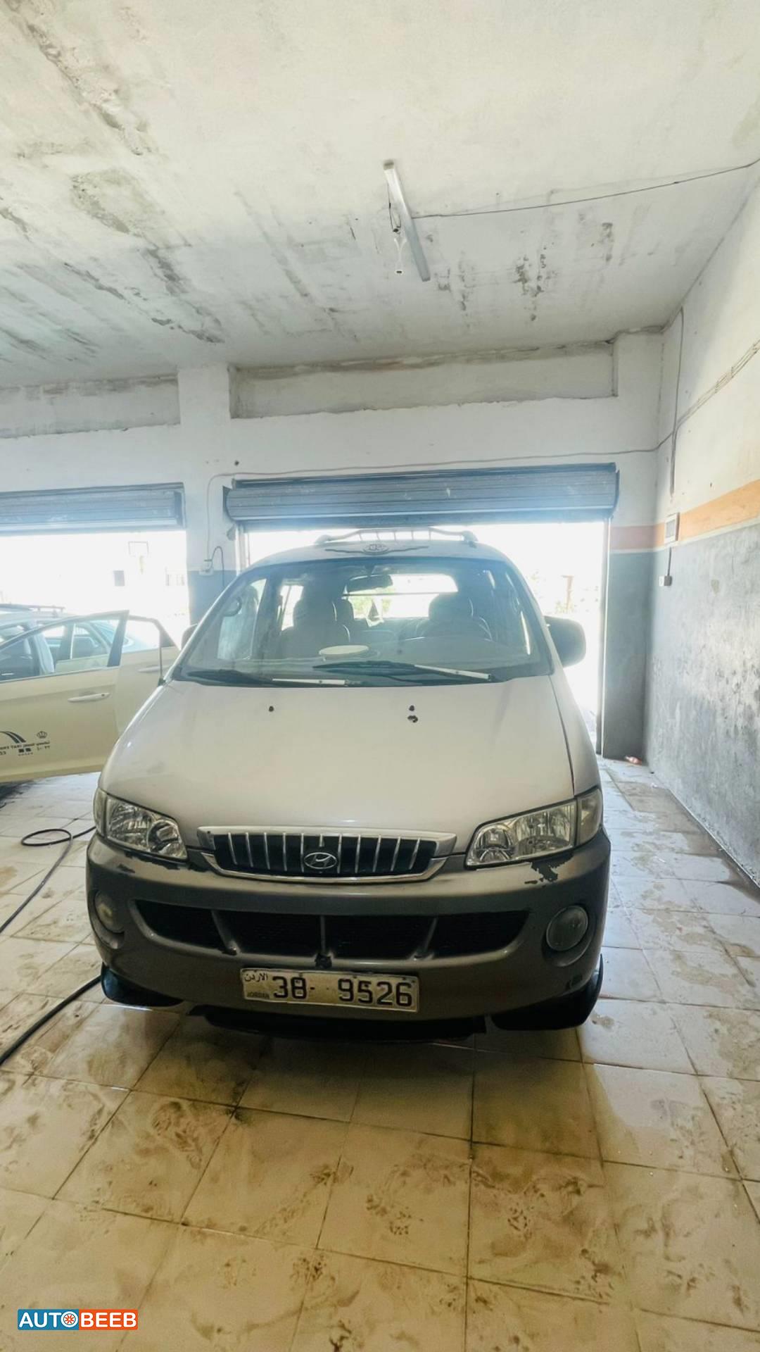 ميني باص هيونداي 1998