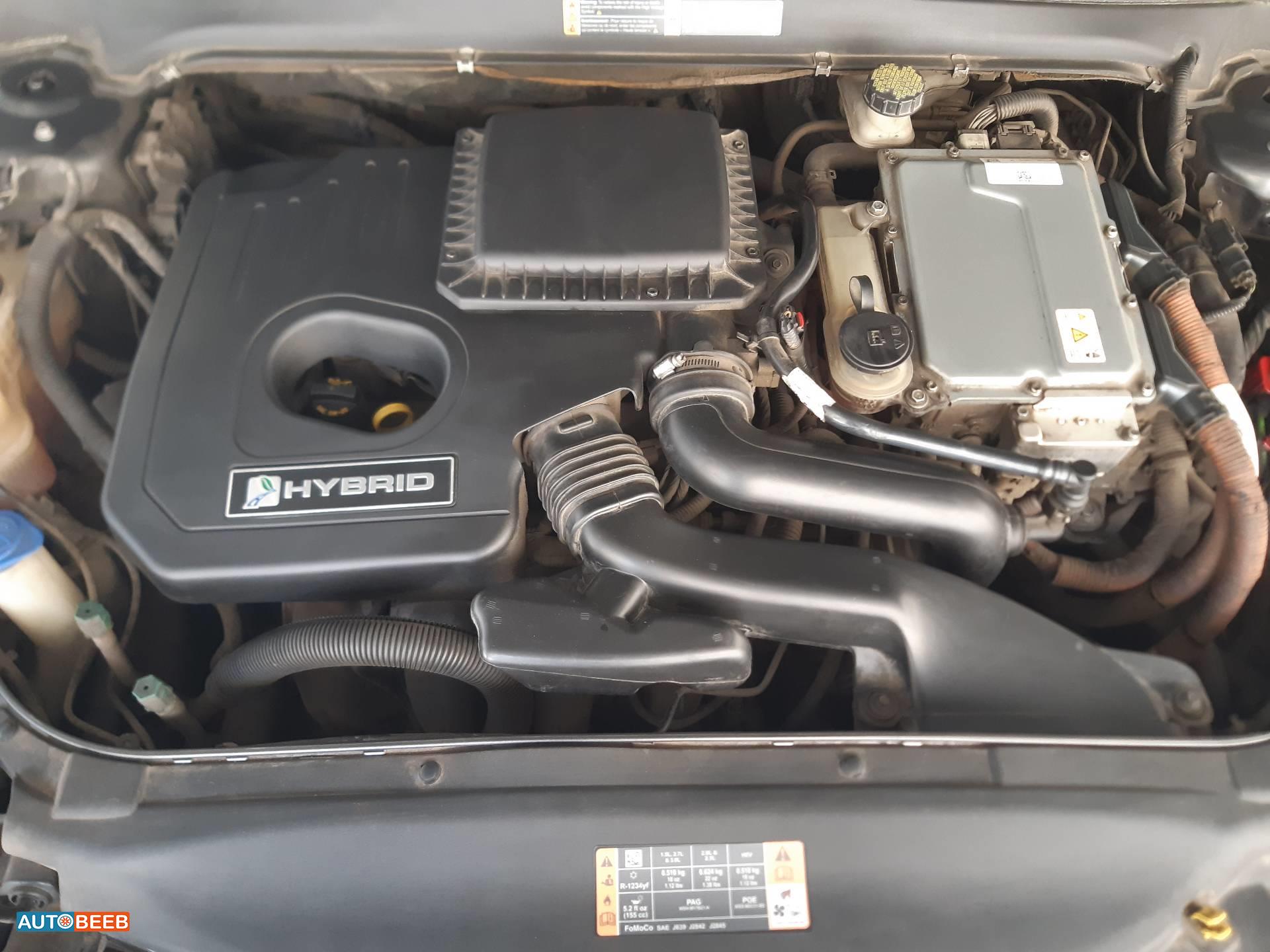 فورد فيوجن 2017