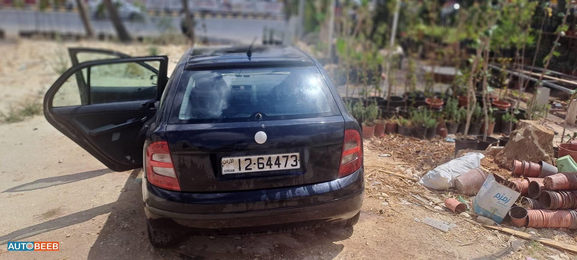 سكودا فابيا 2003