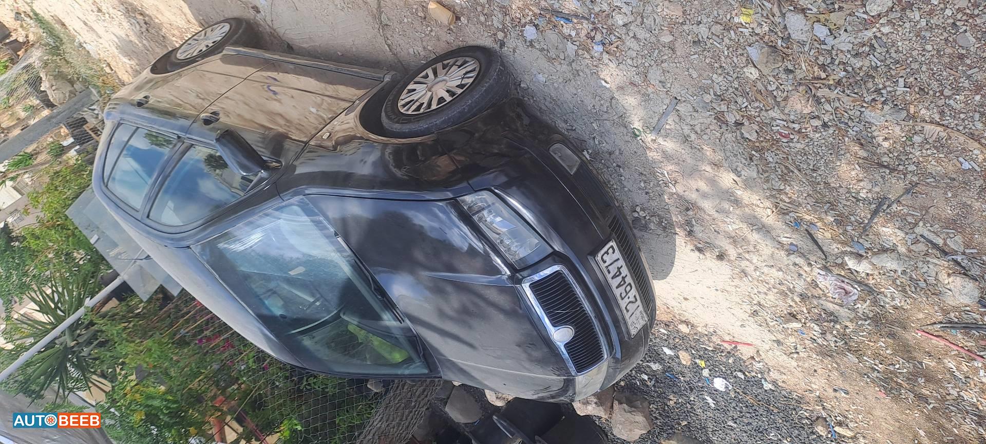 سكودا فابيا 2003