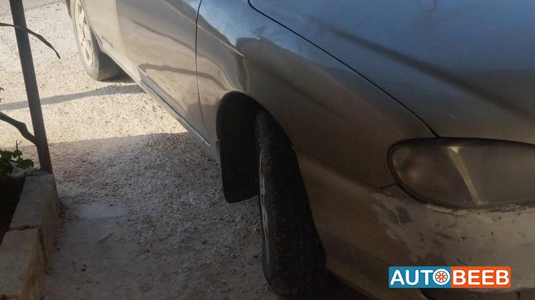 كيا سيفيا 1997