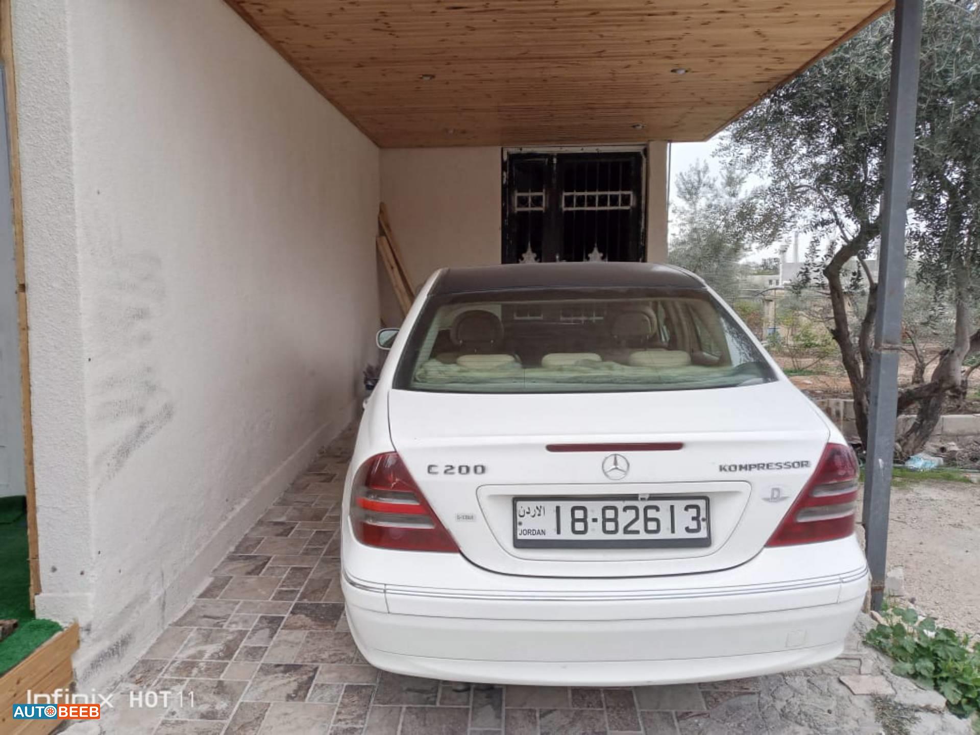 مرسيدس بنز C200 2003