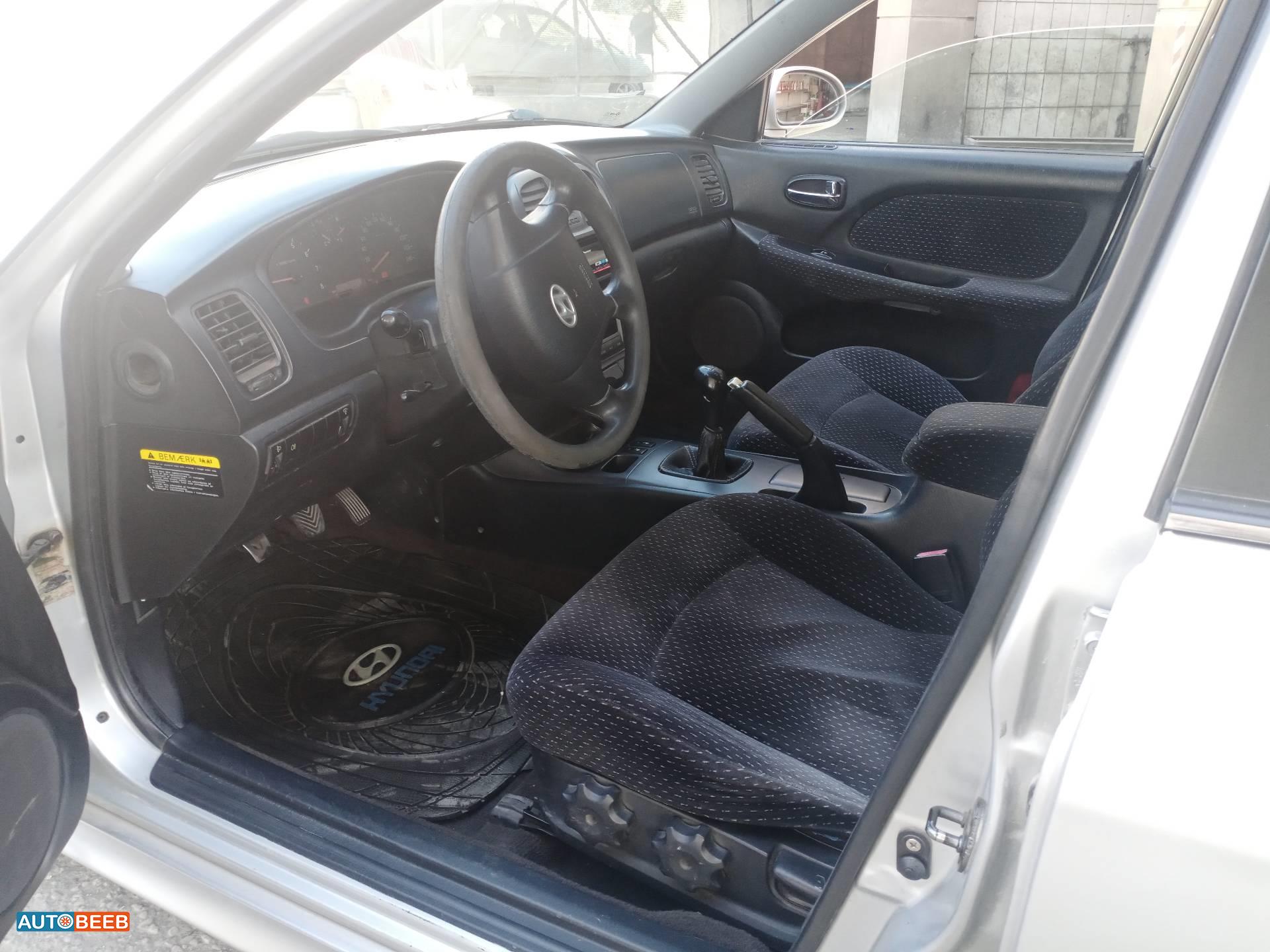 Hyundai Sonata 2003