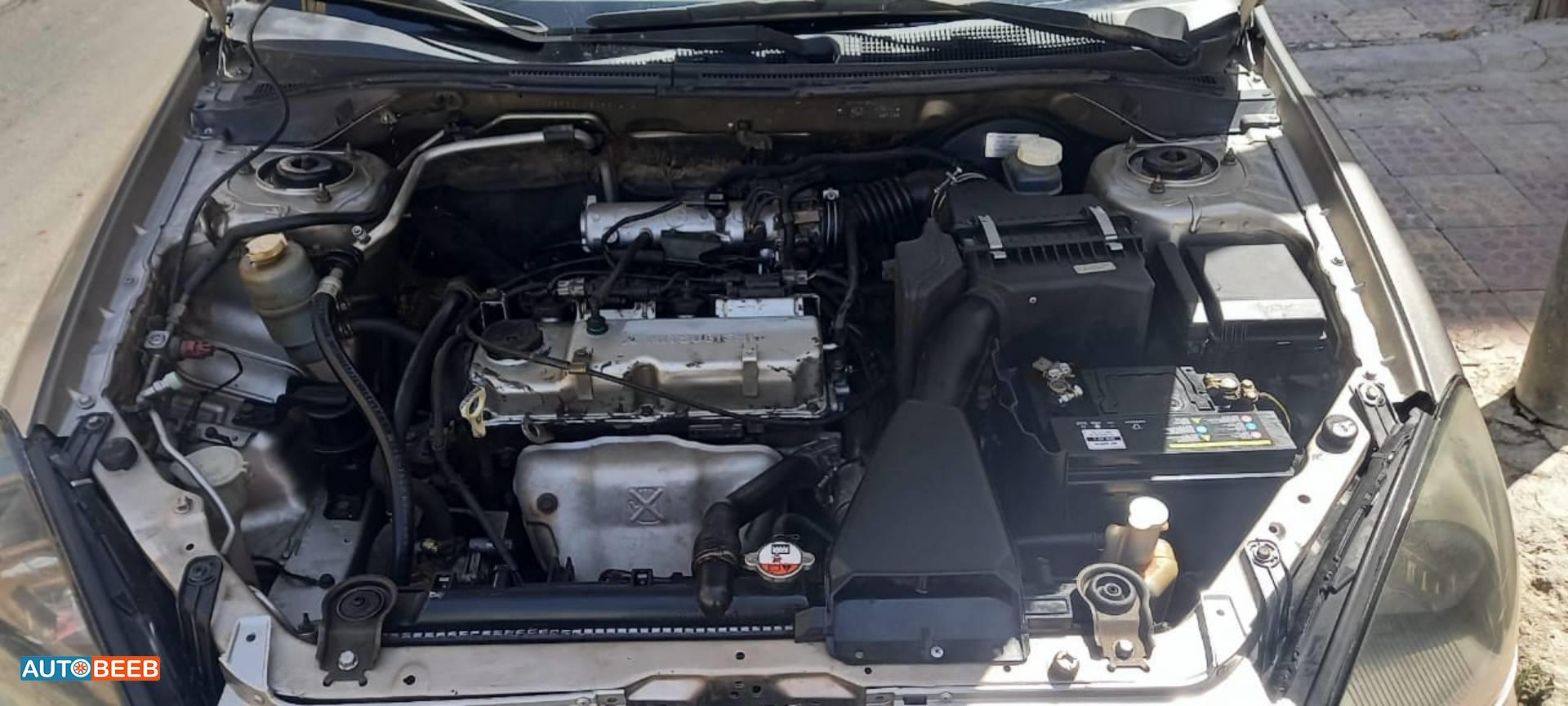 ميتسوبيشي لانسر 2005