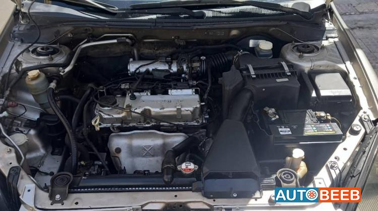 ميتسوبيشي لانسر 2005