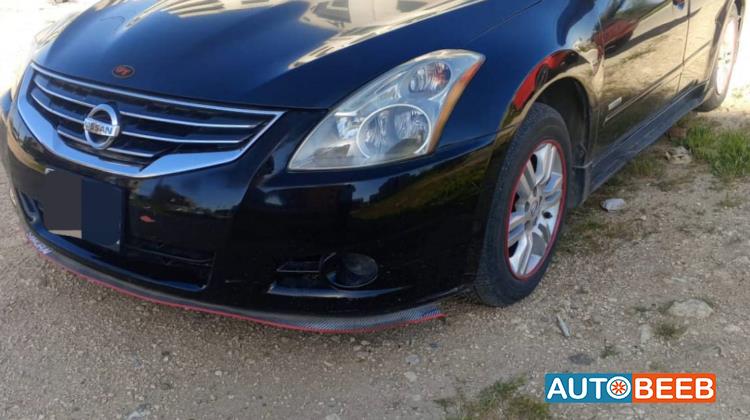 نيسان التيما 2010