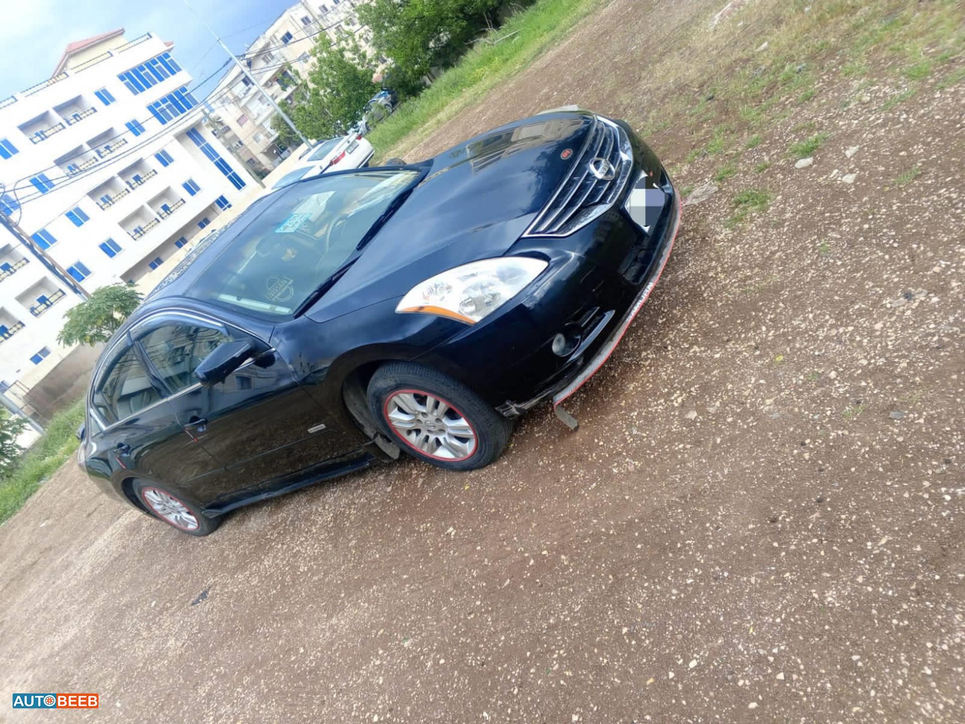 نيسان التيما 2010