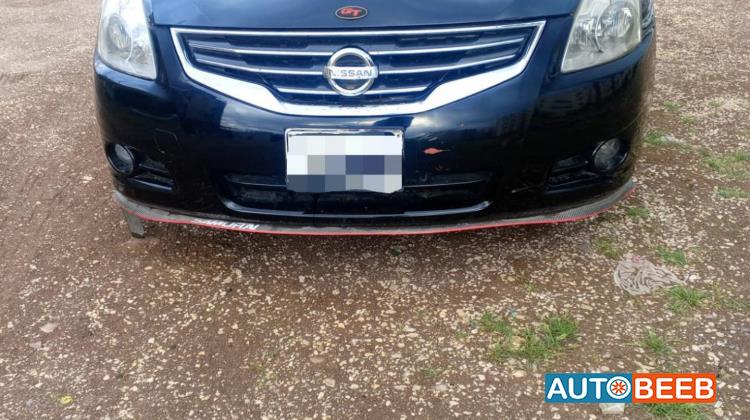 نيسان التيما 2010