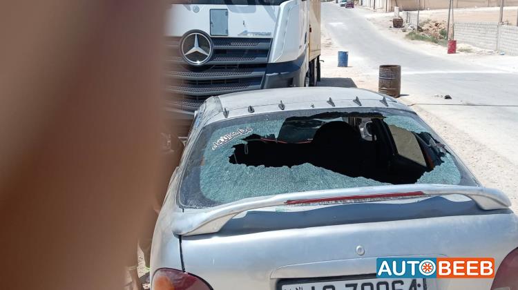 تويوتا اكسيو 1996