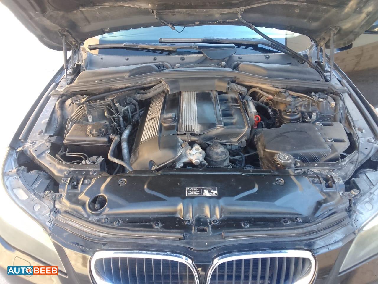 بي ام دبليو 520 2004