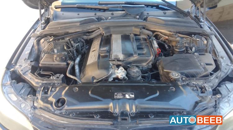 بي ام دبليو 520 2004