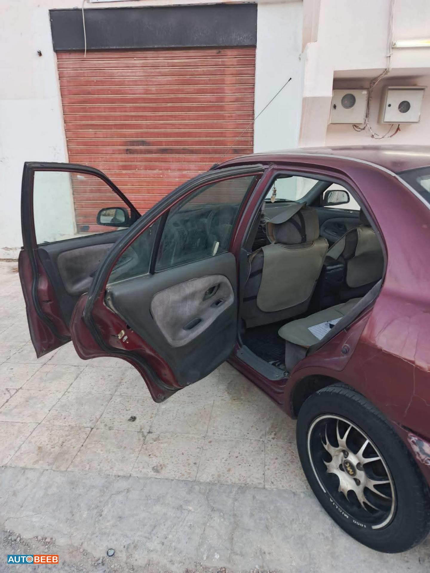 ميتسوبيشي لانسر 1996