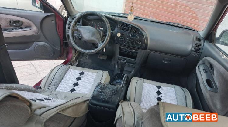 ميتسوبيشي لانسر 1996