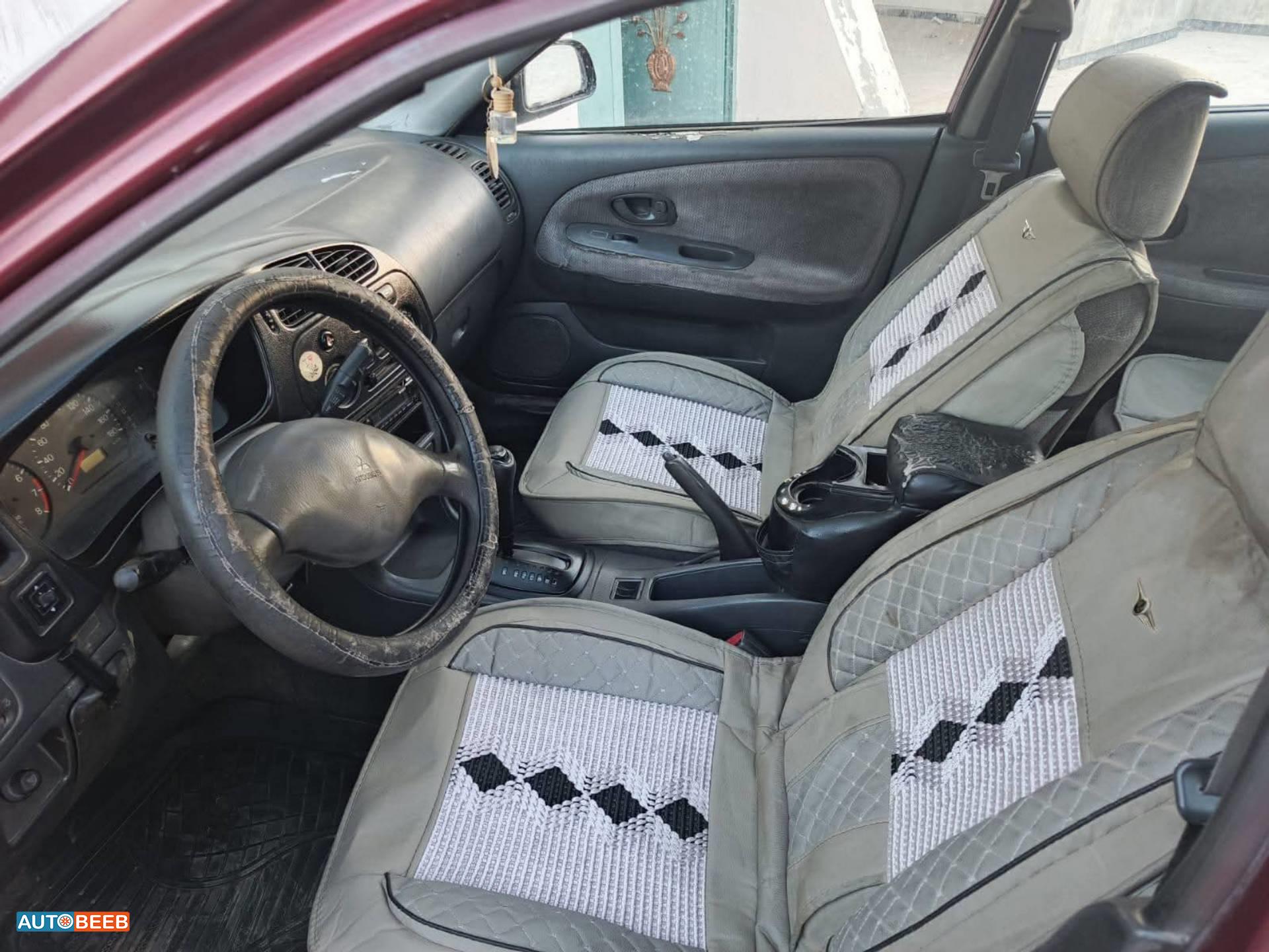 ميتسوبيشي لانسر 1996