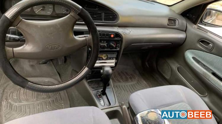 كيا سيفيا 1994