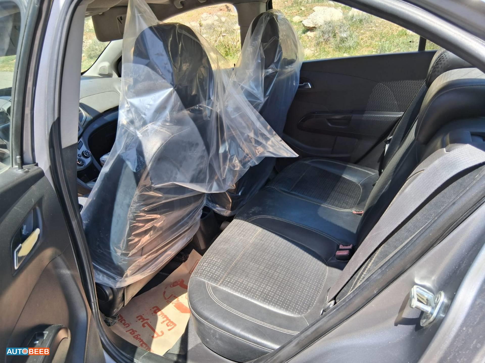 Chevrolet Sonic 2012