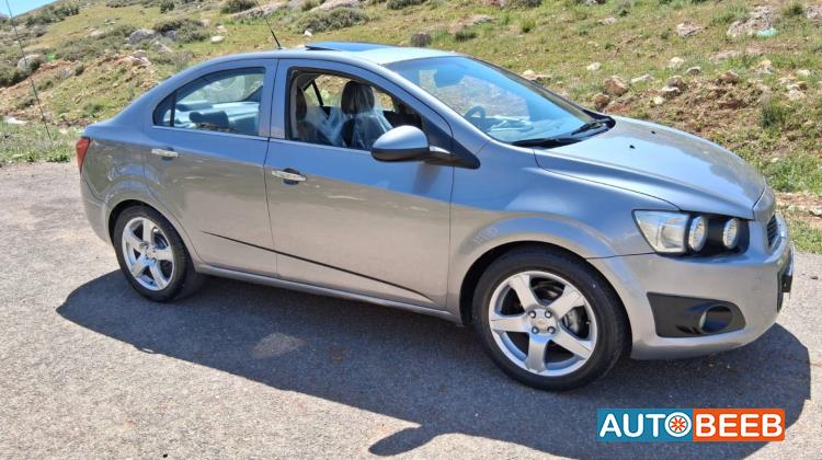 Chevrolet Sonic 2012