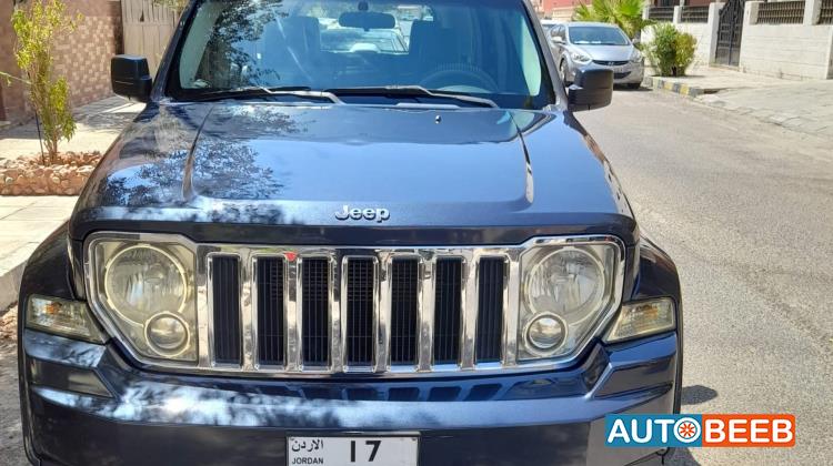 جيب ليبرتي 2008