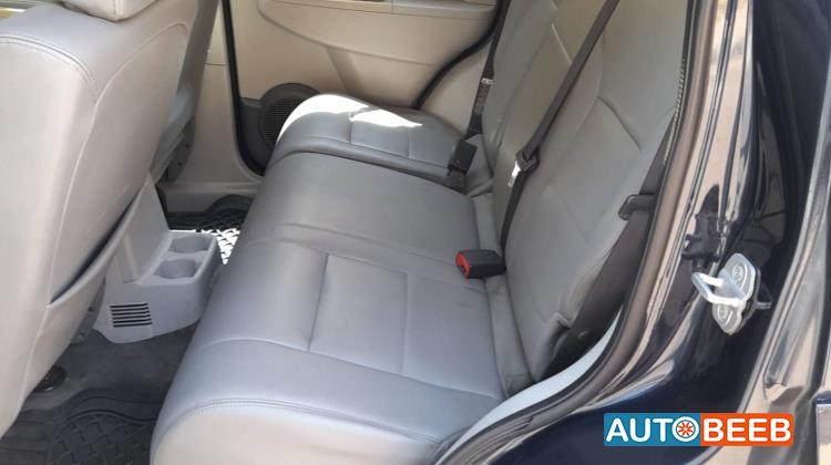 جيب ليبرتي 2008