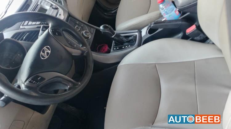 Hyundai Elantra 2015