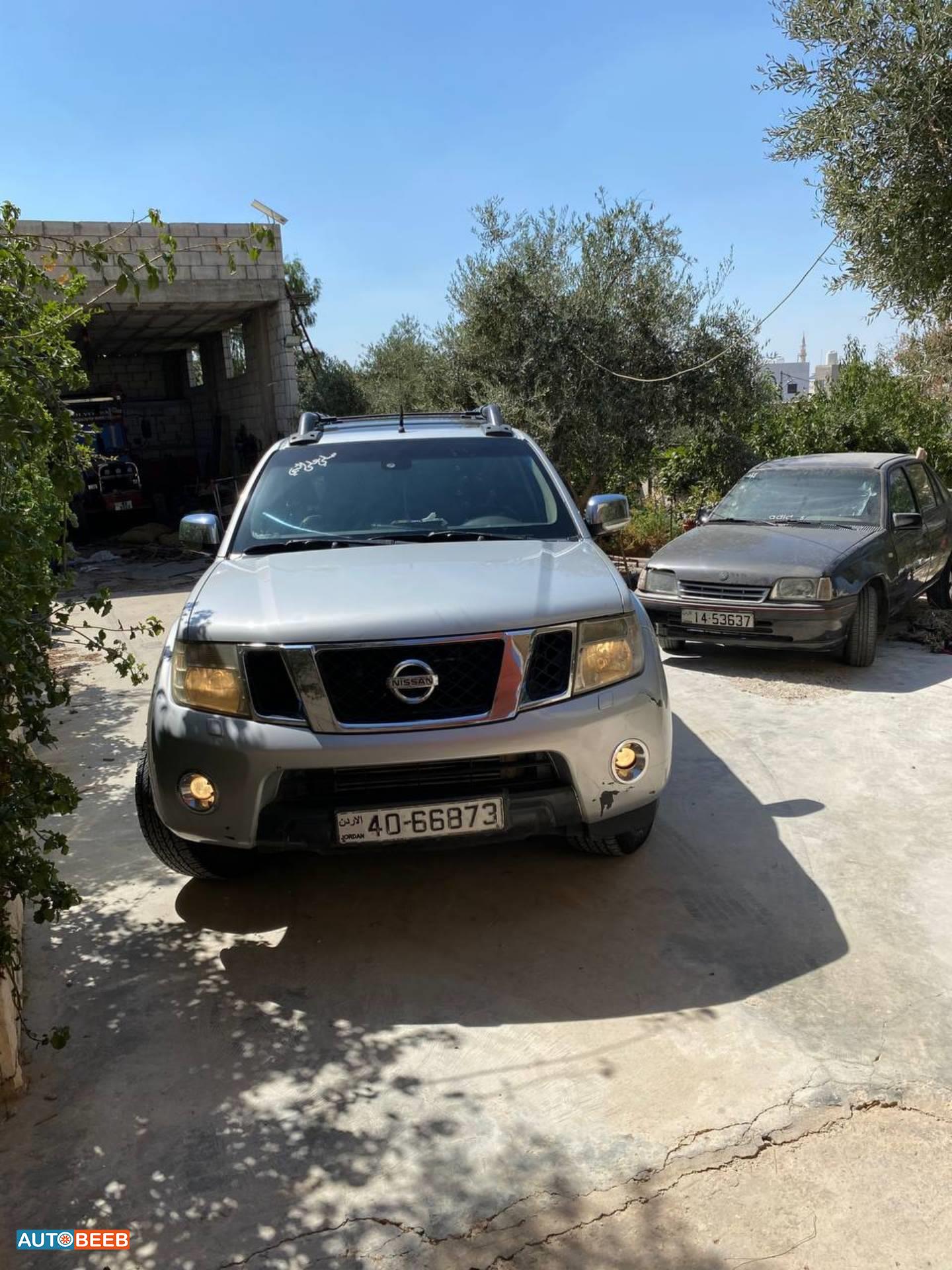 Nissan Navara 2011