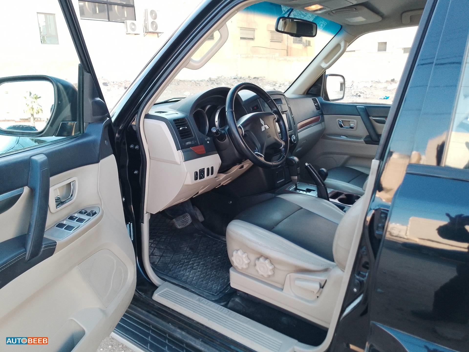 ميتسوبيشي باجيرو 2007