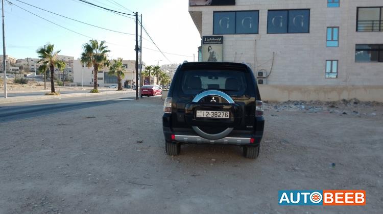 ميتسوبيشي باجيرو 2007