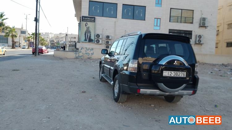 ميتسوبيشي باجيرو 2007