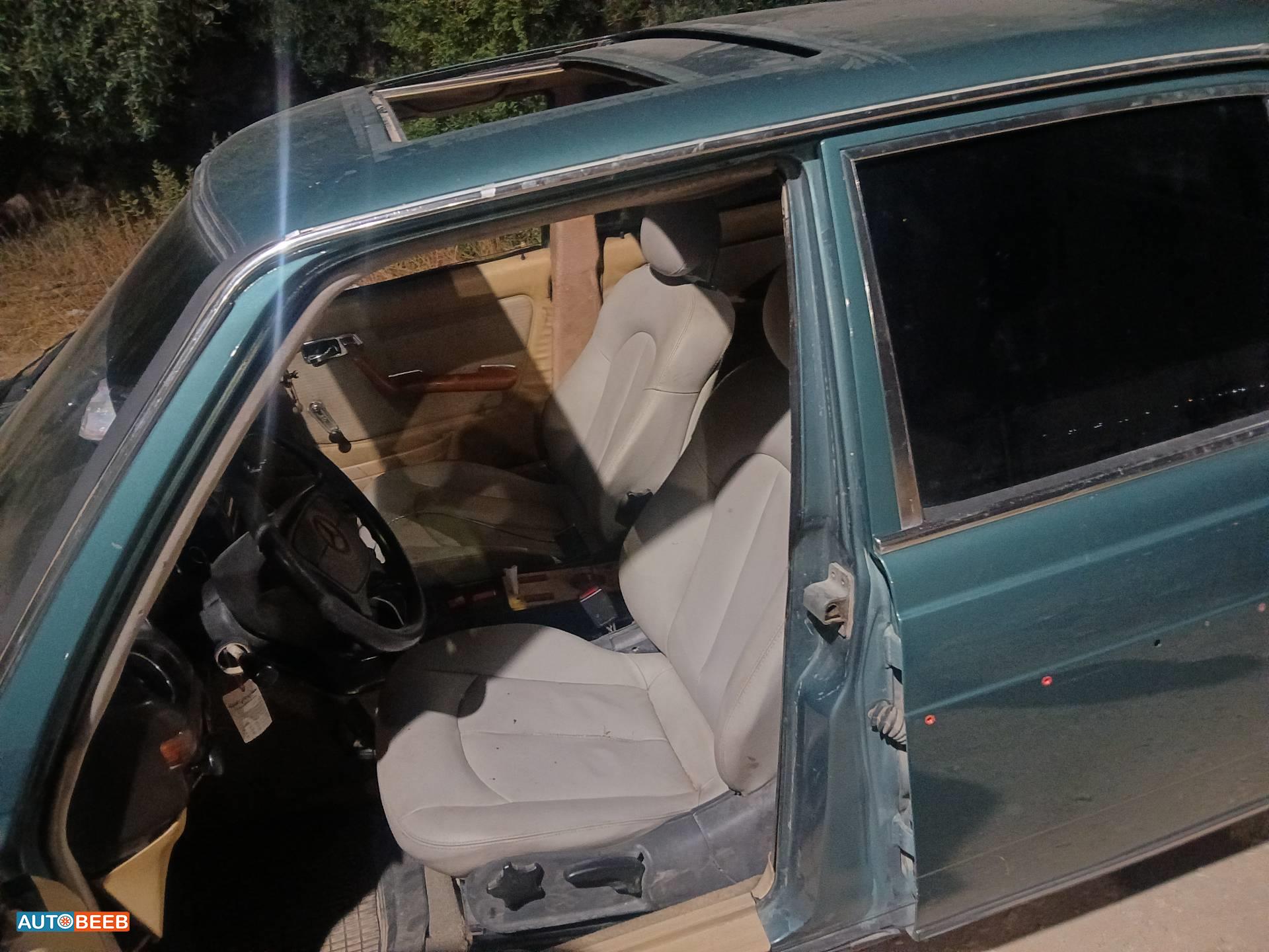 Mercedes Benz A200 1983