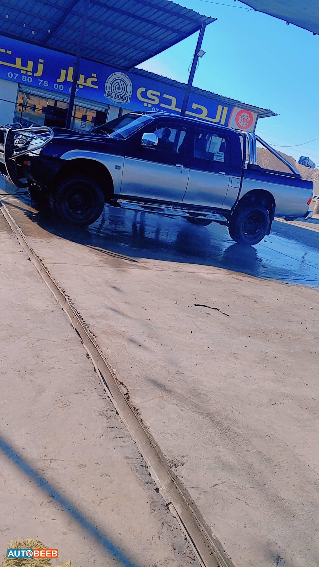 Mitsubishi L200 2005