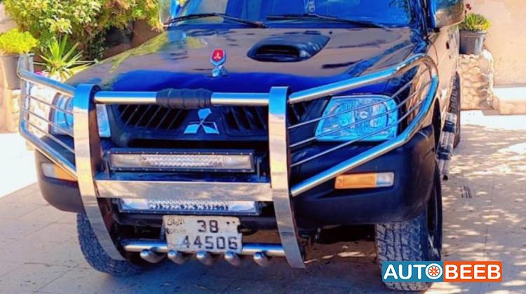 Mitsubishi L200 2005