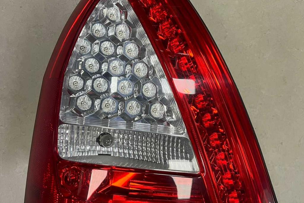 أضوية ضوء خلفي مازيراتي كواتروبورتي