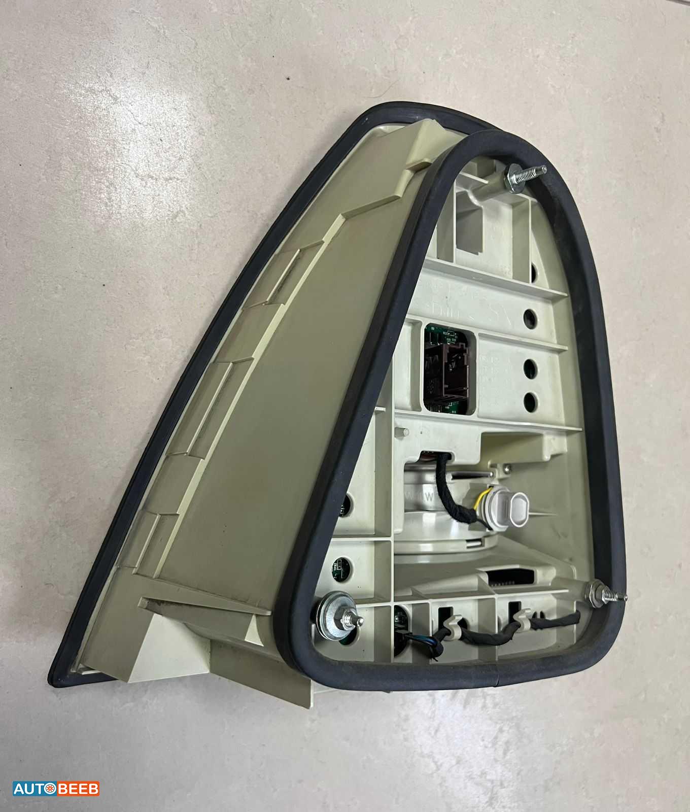 أضوية ضوء خلفي مازيراتي كواتروبورتي