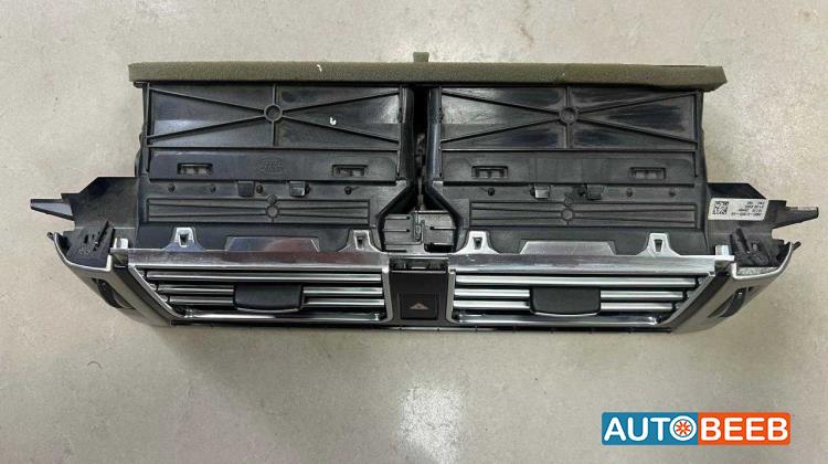 غرفة القيادة تابلوه لاندروفر رنج روفر سبورت