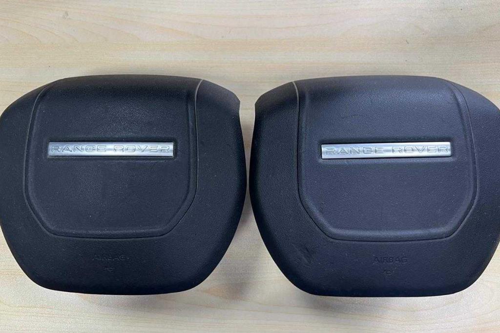 غرفة القيادة مقود لاندروفر رنج روفر ايفوك