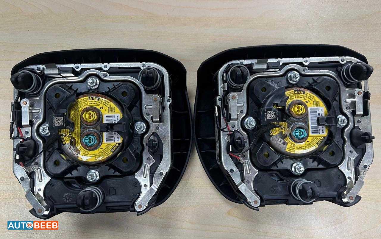 غرفة القيادة مقود لاندروفر رنج روفر ايفوك