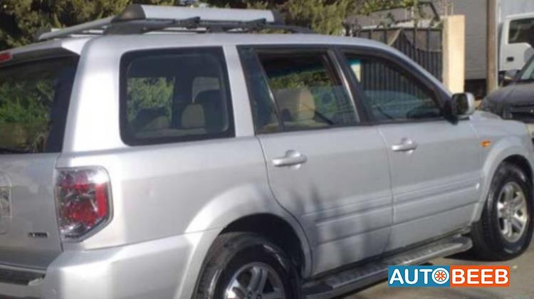 هوندا MR-V 2006