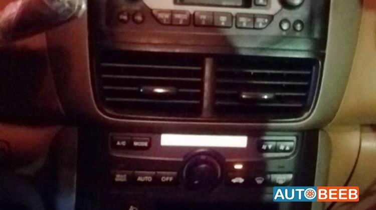 هوندا MR-V 2006