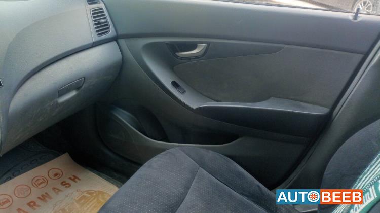 هيونداي i10 2013