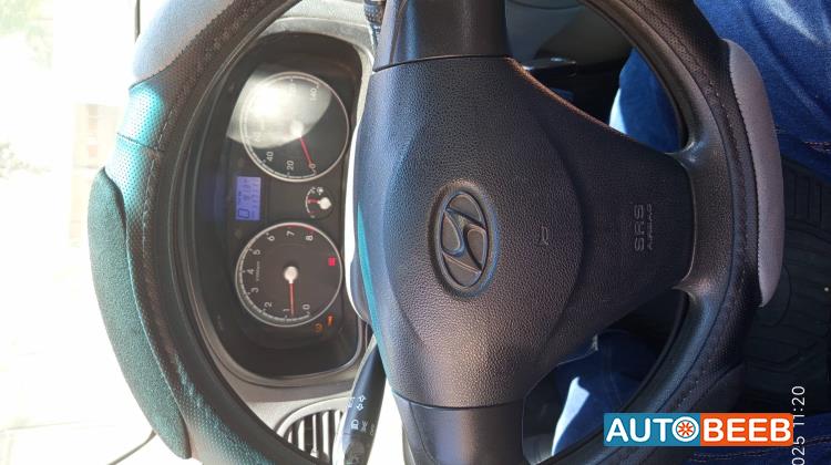 هيونداي اكسنت 2011