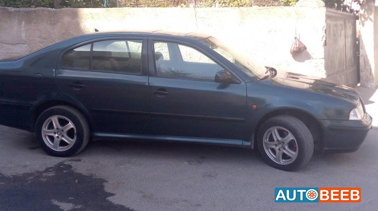Skoda Octavia 2000