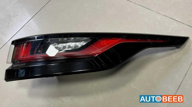 Range Rover Velar Rear Right Stoplight original and genuine avilable 