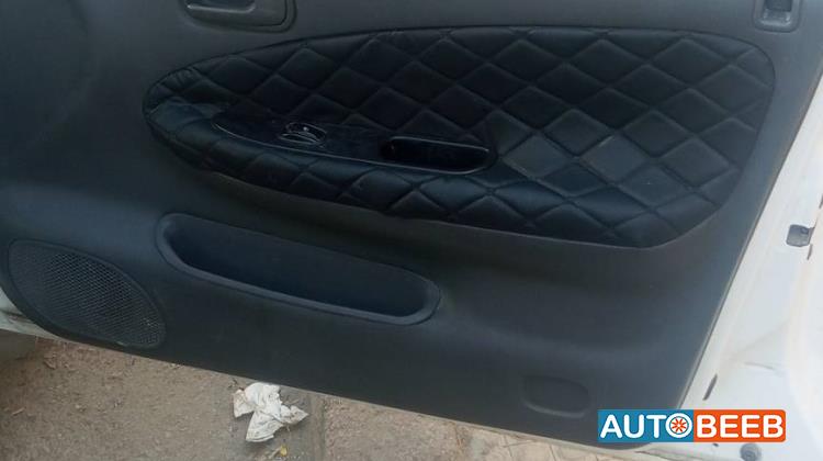 كيا سيفيا 1996